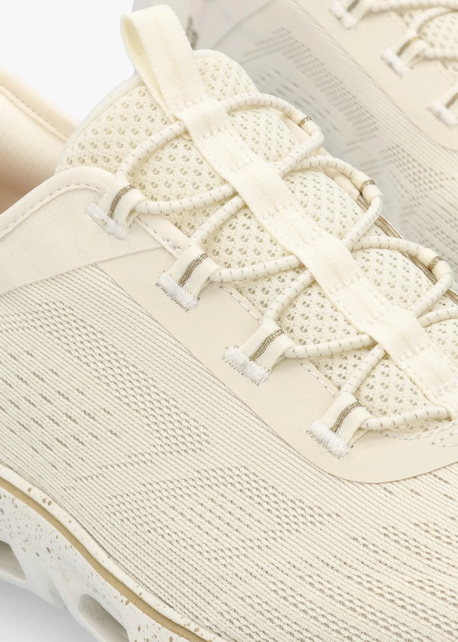 Women’s Vegan Glide Step Gratify Pace Natural Gold Trainers