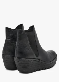 Woss Black Leather Wedge Ankle Boots